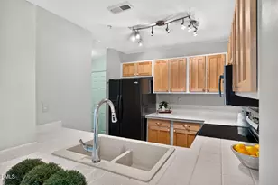 512 Springfork Dr, Cary, NC 27513 - Photo 17