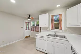 5830 Sentinel Dr, Raleigh, NC 27609 - Photo 11