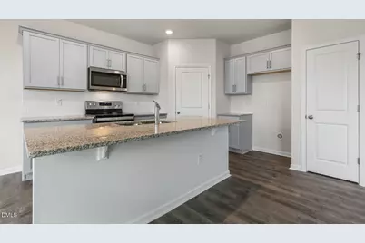 322 Chapel Street, Fuquay Varina, NC 27526 - Photo 5