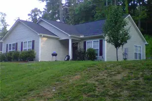 1401 Crabtree Blvd, Raleigh, NC 27610 - Photo 3