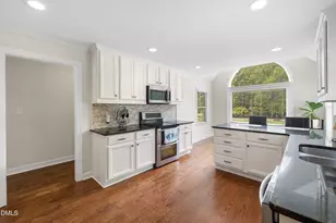 8421 Wyndridge Dr, Apex, NC 27539 - Photo 11