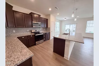 1008 Channel Drop Loop, Zebulon, NC 27597 - Photo 7