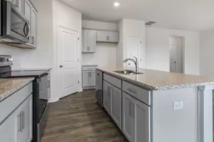 346 Chapel St, Fuquay Varina, NC 27526 - Photo 5