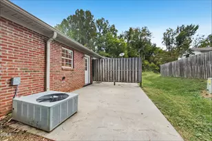 404 McKinley Ct, Mebane, NC 27302 - Photo 13