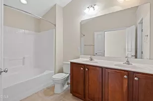 329 Kinellan Ln, Cary, NC 27519 - Photo 31