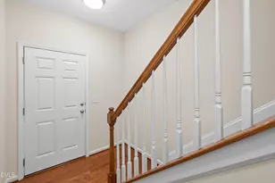 329 Kinellan Ln, Cary, NC 27519 - Photo 7