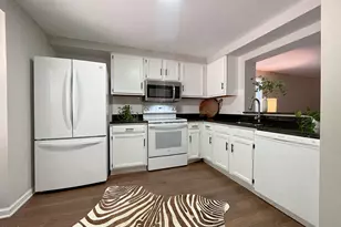 7328 Summerland Dr, Raleigh, NC 27612 - Photo 11