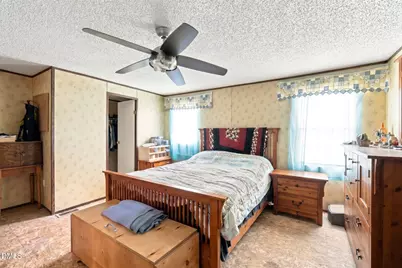 175 Sun Oaks Court, Benson, NC 27504 - Photo 7