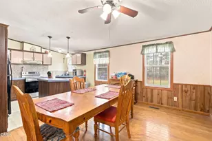 175 Sun Oaks Ct, Benson, NC 27504 - Photo 3