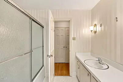6102 Castlebrook Drive, Raleigh, NC 27604 - Photo 35