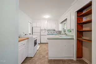 1600 Rock Dr, Raleigh, NC 27610 - Photo 17