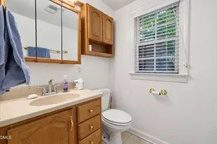 1302 Kingston Ridge Rd, Cary, NC 27511 - Photo 31