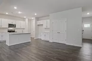 316 Chapel St, Fuquay Varina, NC 27526 - Photo 11