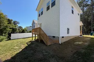 1009 Ridge Rock Rd, Raleigh, NC 27610 - Photo 3