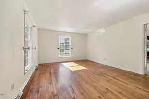 130 Larkspur Cir, Durham, NC 27713 - Photo 5