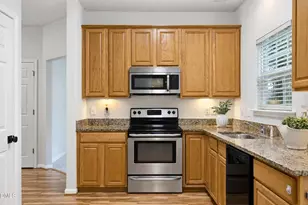 10804 Pendragon Pl, Raleigh, NC 27614 - Photo 21