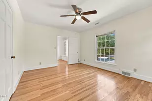 817 S Vermont St, Smithfield, NC 27577 - Photo 37