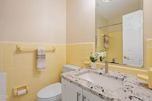 8208 Hillside Dr, Raleigh, NC 27612 - Photo 19