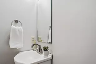 512 Olde Towne Dr, Sanford, NC 27330 - Photo 17