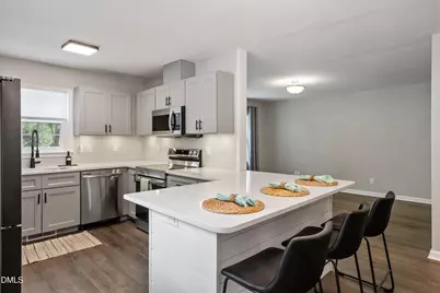 208 N State Street, Raleigh, NC 27601 - Photo 15