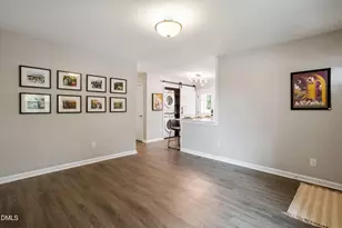 208 N State St, Raleigh, NC 27601 - Photo 9
