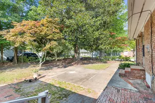 700 E Harnett St, Dunn, NC 28334 - Photo 37