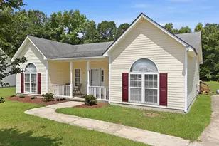 240 Katie Dr, Rocky Mount, NC 27803 - Photo 3