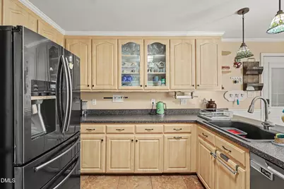 102 Forest Hills Court, Cary, NC 27511 - Photo 7