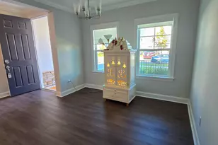 672 Emerald Bay Cir, Raleigh, NC 27610 - Photo 5