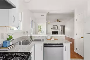 101 Standish Dr, Chapel Hill, NC 27517 - Photo 5