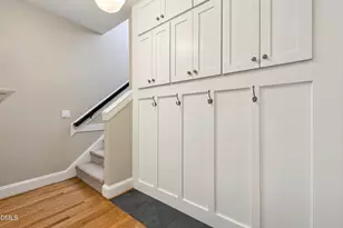 200 Killingsworth Dr, Cary, NC 27518 - Photo 43