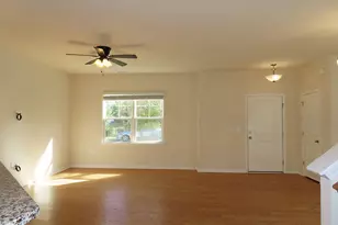 37 Rambler Ln, Durham, NC 27703 - Photo 5