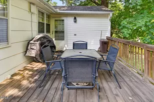 2126 Woodview Dr, Raleigh, NC 27604 - Photo 27