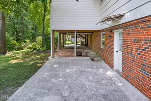 2126 Woodview Dr, Raleigh, NC 27604 - Photo 41