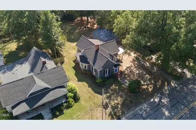 113 W Sycamore Street, Zebulon, NC 27597 - Photo 7