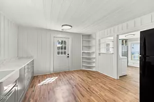 113 W Sycamore St, Zebulon, NC 27597 - Photo 35