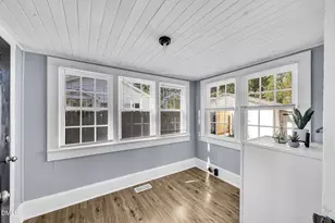 601 N Webb St, Selma, NC 27576 - Photo 15