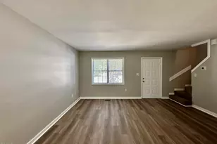 3622 Colchester St, Durham, NC 27707 - Photo 3