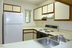 710 Martin Luther King Junior Blvd, Chapel Hill, NC 27514 - Photo 7