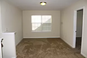 4266 Dunkirk Dr, Burlington, NC 27215 - Photo 7