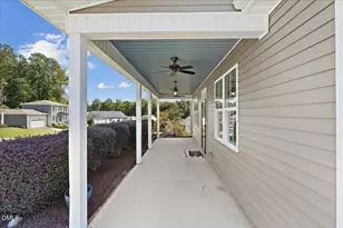 414 Ashley Wds Ct, Clayton, NC 27527 - Photo 5
