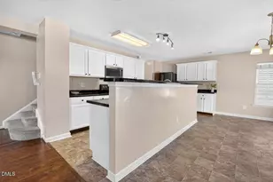200 Georgetowne Dr, Clayton, NC 27520 - Photo 11
