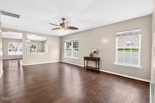 200 Georgetowne Dr, Clayton, NC 27520 - Photo 5