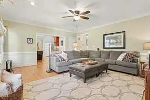 205 Fox Briar Ln, Cary, NC 27518 - Photo 13