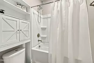 919 Lippincott Rd, Durham, NC 27703 - Photo 23