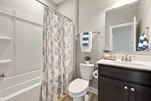 919 Lippincott Rd, Durham, NC 27703 - Photo 15