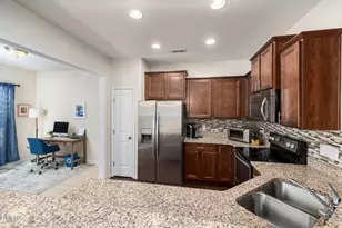134 Comptonfield Dr, Durham, NC 27703 - Photo 9