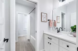116 The Hollow, Chapel Hill, NC 27516 - Photo 31