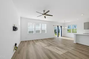 87 Furley St, Sanford, NC 27330 - Photo 15