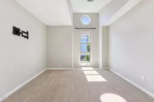 1021 Brighthurst Dr, Raleigh, NC 27605 - Photo 17